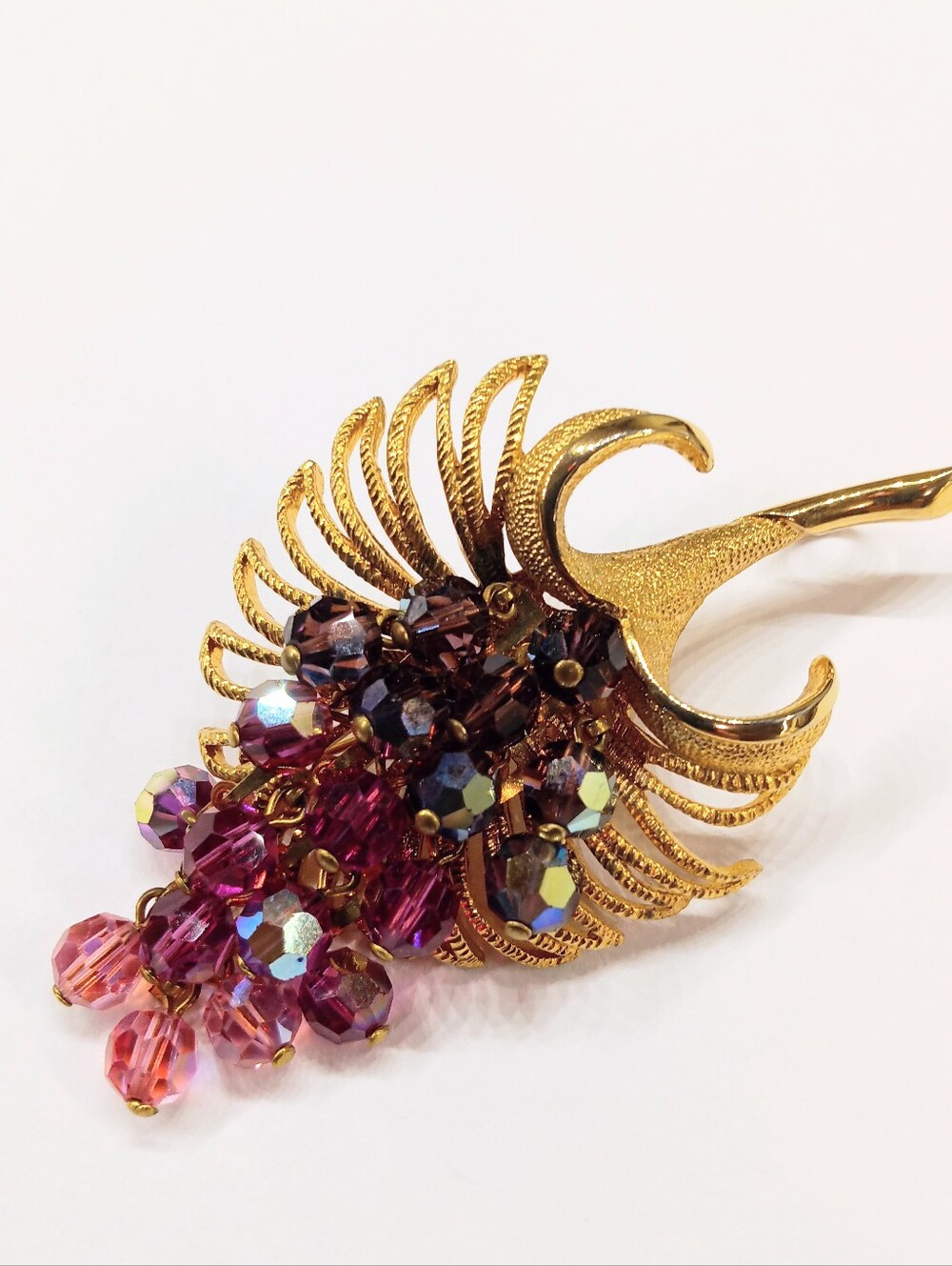 Vintage Park Lane Gold Purple Pink Crystal Grapes Brooch Pendant